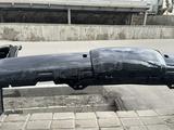 Бампер и крышка на lexus 570 за 160 000 тг. в Алматы – фото 4