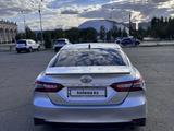 Toyota Camry 2018 годаүшін12 000 000 тг. в Уральск – фото 3