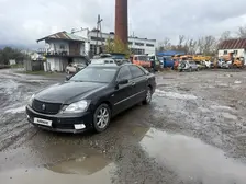 Toyota Crown, 2004