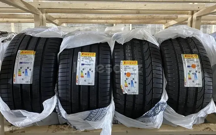 Pirelli P Zero PZ4 295/35 R21 315/30 R22 107Y за 550 000 тг. в Алматы