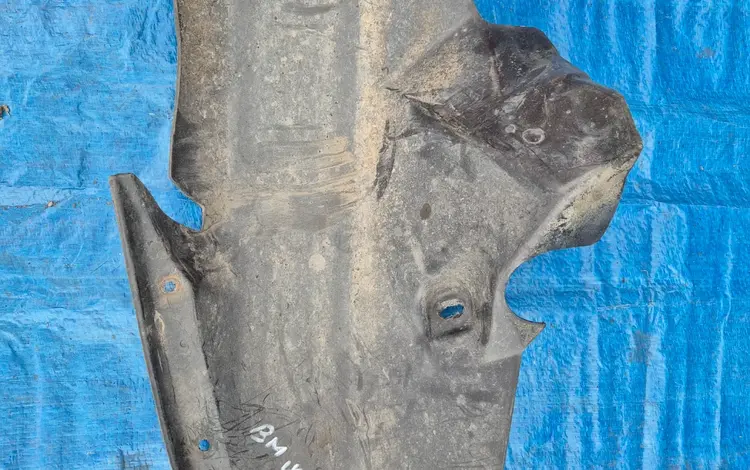 Подкрылок за 4 000 тг. в Петропавловск