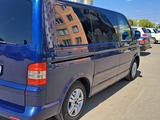 Volkswagen Multivan 2005 годаүшін8 500 000 тг. в Кокшетау – фото 3