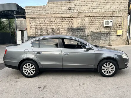 Volkswagen Passat 2007 года за 3 200 000 тг. в Шымкент – фото 7