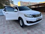 Toyota Fortuner 2015 года за 12 000 000 тг. в Атырау – фото 2