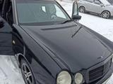 Mercedes-Benz E 200 1997 годаүшін2 500 000 тг. в Караганда