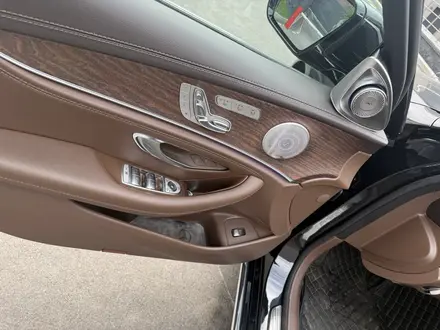 Mercedes-Benz E 300 2023 года за 30 000 000 тг. в Алматы – фото 7