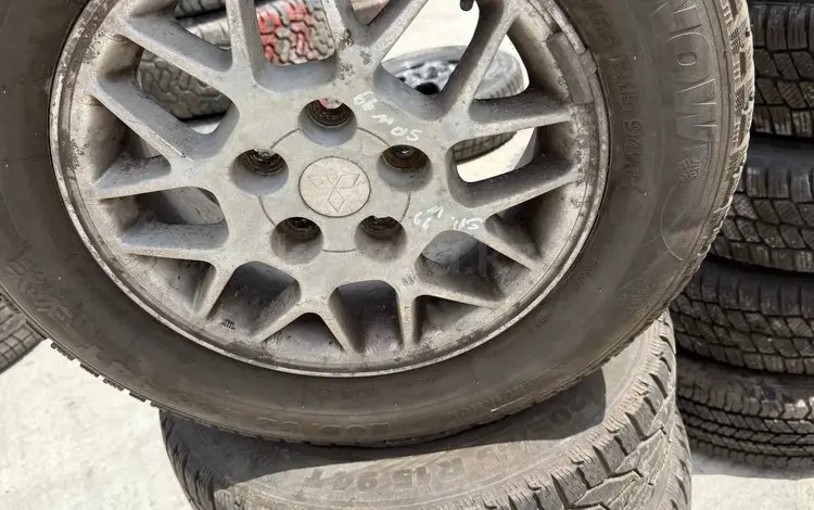 Диски с резиной на mitsubishi, митсубиси за 30 000 тг. в Алматы