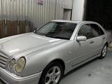 Mercedes-Benz E 280 1997 года за 2 700 000 тг. в Кызылорда – фото 2