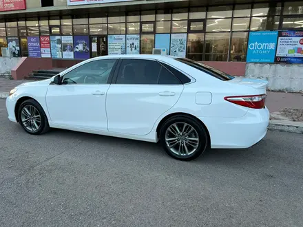 Toyota Camry 2016 года за 9 100 000 тг. в Астана – фото 3