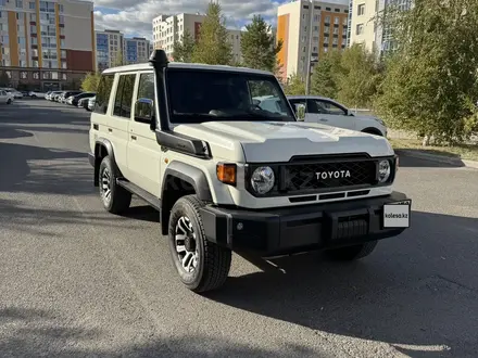 Toyota Land Cruiser 2025 года за 49 999 999 тг. в Астана – фото 18