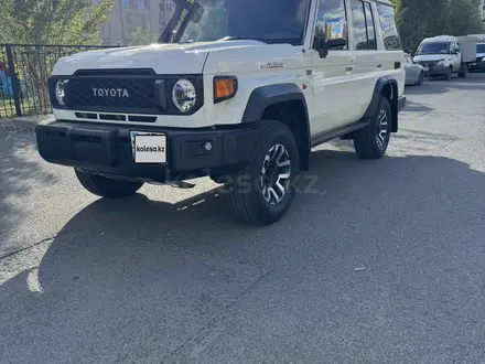 Toyota Land Cruiser 2025 года за 49 999 999 тг. в Астана – фото 22