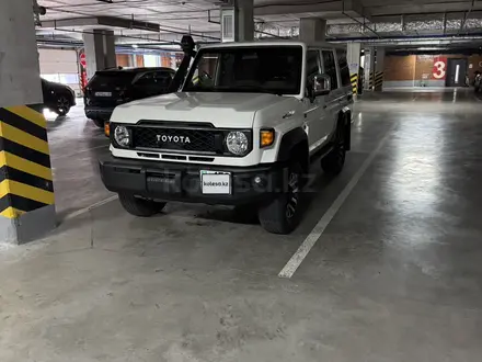 Toyota Land Cruiser 2025 года за 49 999 999 тг. в Астана – фото 3
