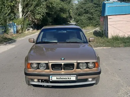 BMW 525 1994 года за 2 450 000 тг. в Алматы – фото 2