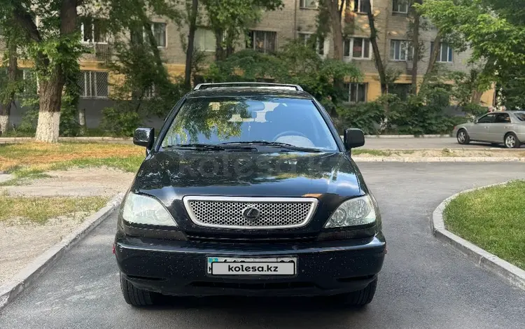 Lexus RX 300 2001 годаүшін4 000 000 тг. в Тараз