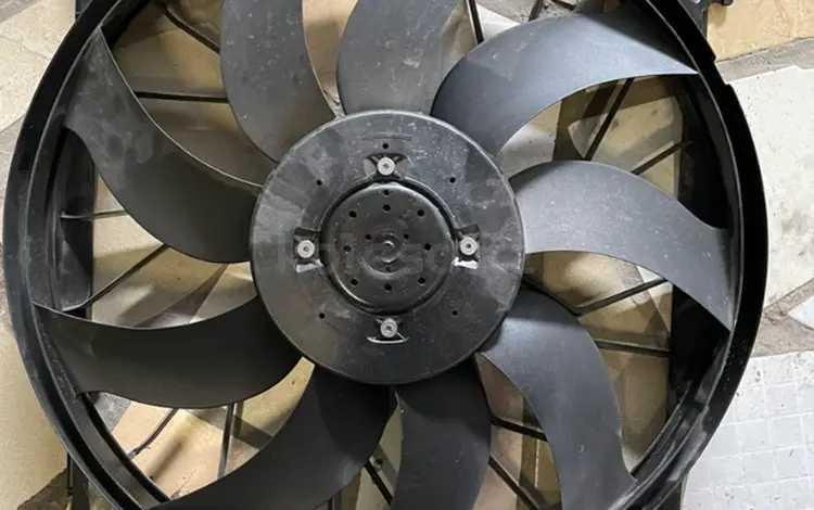 Вентелятор охлаждения на W212 за 100 000 тг. в Караганда