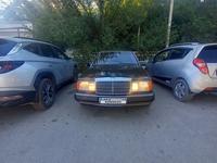 Mercedes-Benz E 220 1993 годаfor2 900 000 тг. в Туркестан