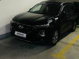 Hyundai Santa Fe 2020 года за 14 000 000 тг. в Алматы