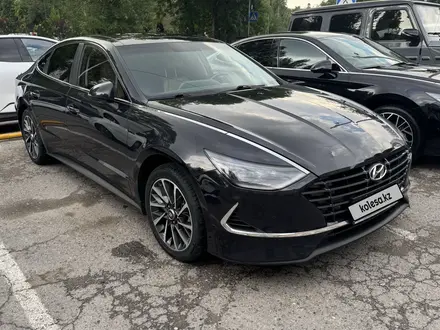 Hyundai Sonata 2023 года за 9 900 000 тг. в Алматы – фото 4