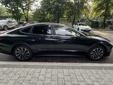 Hyundai Sonata 2023 годаүшін9 900 000 тг. в Алматы – фото 5