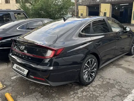 Hyundai Sonata 2023 года за 9 900 000 тг. в Алматы – фото 7