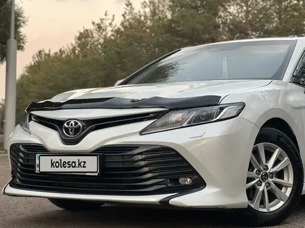 Toyota Camry 2018 года за 12 250 000 тг. в Астана – фото 6