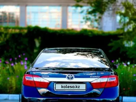 Toyota Camry 2013 года за 10 000 000 тг. в Актобе – фото 8