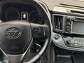 Toyota RAV4 2018 года за 9 400 000 тг. в Жанаозен – фото 4