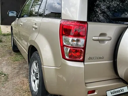 Suzuki Grand Vitara 2011 годаүшін7 100 000 тг. в Актобе – фото 3