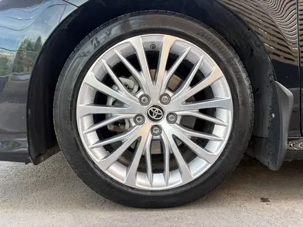 Toyota Camry Prestige 2020 года за 13 600 000 тг. в Астана – фото 16