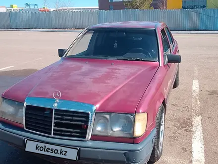 Mercedes-Benz E 230 1992 года за 750 000 тг. в Караганда – фото 14