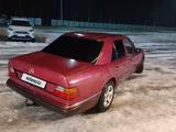 Mercedes-Benz E 230 1992 годаүшін750 000 тг. в Караганда – фото 4