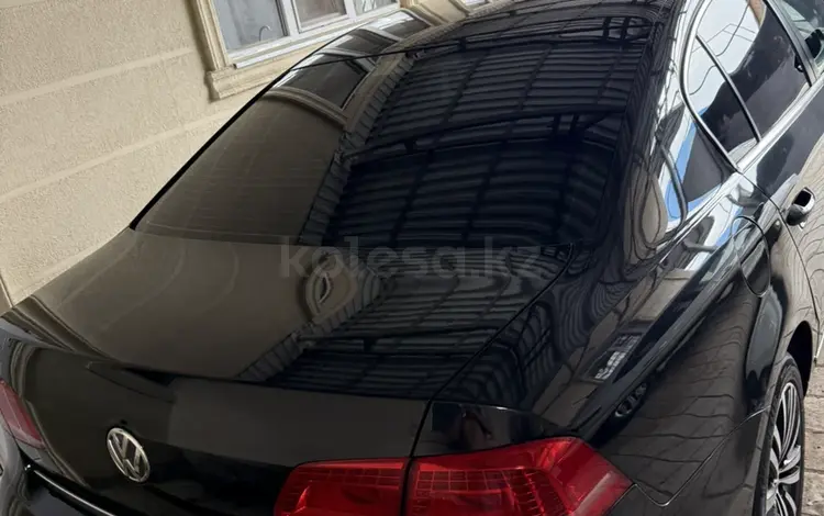 Volkswagen Passat 2012 года за 5 000 000 тг. в Алматы