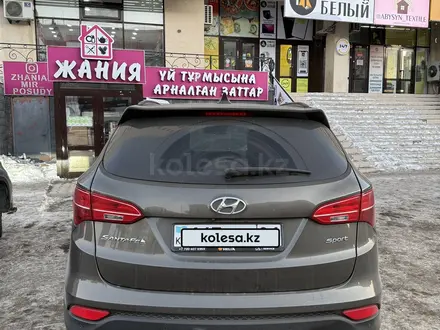 Hyundai Santa Fe 2014 года за 9 300 000 тг. в Актобе – фото 3