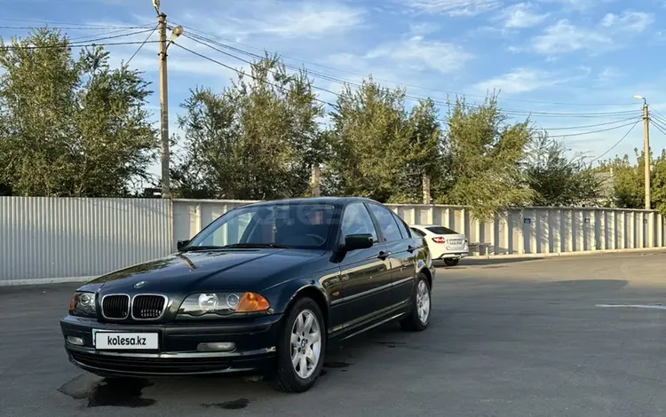 BMW 318 2001 годаүшін3 500 000 тг. в Уральск