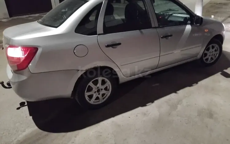 ВАЗ (Lada) Granta 2190 2012 года за 1 700 000 тг. в Атырау