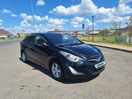 Hyundai Elantra 2015 года за 5 200 000 тг. в Астана – фото 2