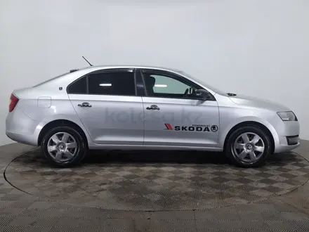 Skoda Rapid 2015 года за 4 490 000 тг. в Астана – фото 4
