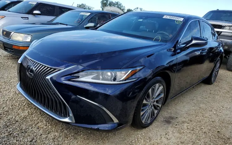 Lexus ES 350 2020 годаfor630 000 тг. в Павлодар