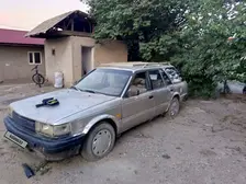 Nissan Bluebird, 1989