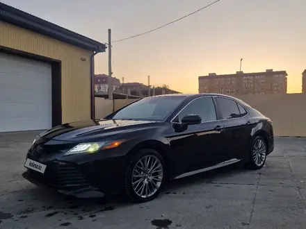 Toyota Camry 2018 года за 12 500 000 тг. в Атырау – фото 5