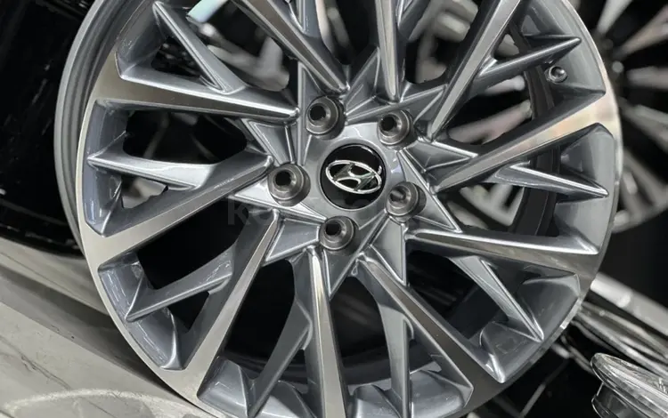 R18. HYUNDAI SONATA за 260 000 тг. в Алматы