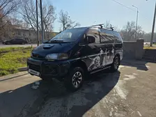 Mitsubishi Delica, 1996