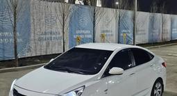 Hyundai Solaris 2015 года за 4 500 000 тг. в Атырау – фото 5