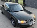 Volkswagen Passat 1996 годаfor950 000 тг. в Астана – фото 3