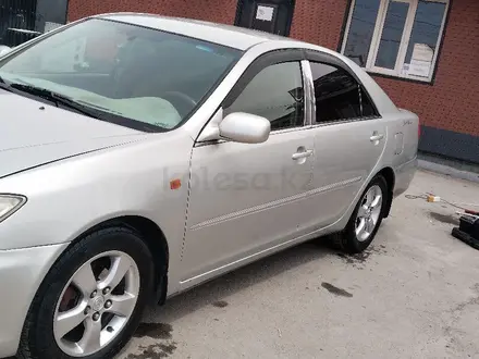 Toyota Camry 2001 года за 5 300 000 тг. в Алматы – фото 3