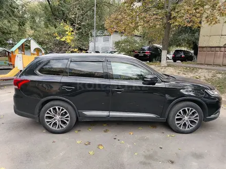 Mitsubishi Outlander 2020 года за 11 000 000 тг. в Алматы – фото 7