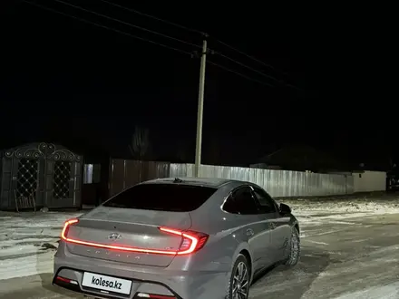 Hyundai Sonata 2022 года за 14 100 000 тг. в Кызылорда – фото 2