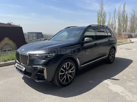 BMW X7 2020 года за 56 000 000 тг. в Алматы