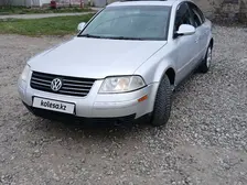 Volkswagen Passat, 2005