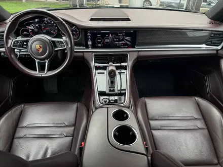 Porsche Panamera 4 2018 года за 32 000 000 тг. в Алматы – фото 20